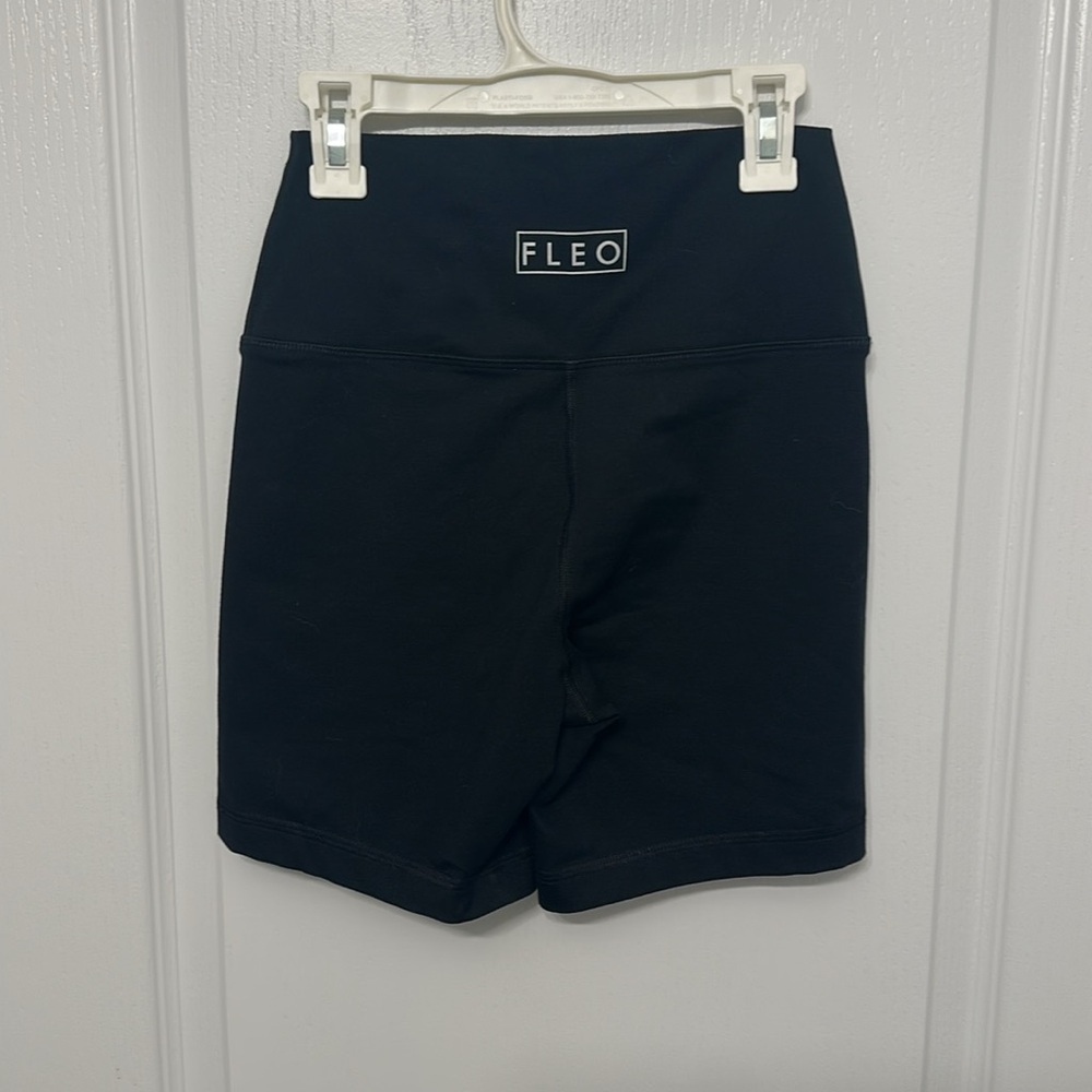 Fleo shorts - 6in